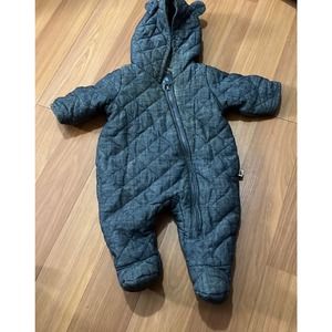 GAP Gray Quilted Kids Bodysuit